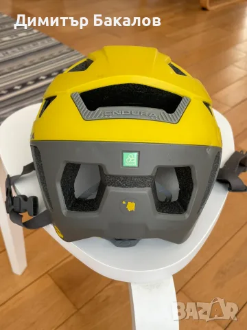 Продавам каска Endura Singaltrack, снимка 7 - Спортна екипировка - 56124222