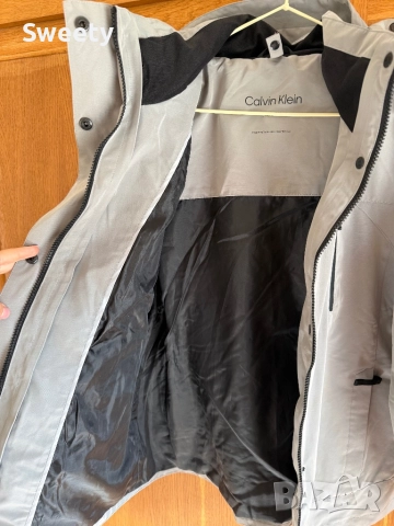 Calvin Klein оригинално двойно непромокаемо яке , снимка 8 - Якета - 52321772