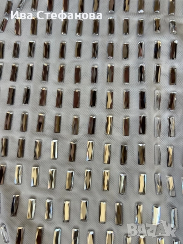 Нов бял еластичен елеганен парти официален коктейлен сет комплект костюм блестящи камъни диаманти , снимка 2 - Костюми - 41341258