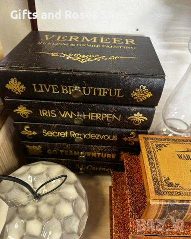 Кутии тип книги - от дърво и кожа, снимка 2 - Подаръци за мъже - 53200382