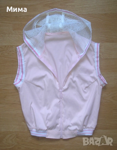 Елеци за 3-6 г., снимка 7 - Детски якета и елеци - 23847657