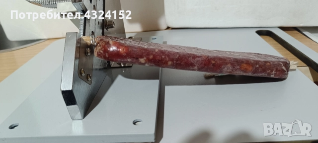 Ръчен клипсатор за колбаси 