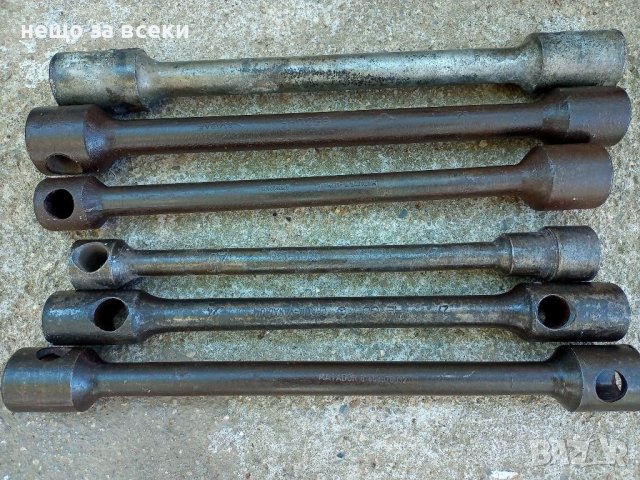 Ключ за джанти автомобили камиони различни размери 17,27,32,36 и др, снимка 2 - Ключове - 38446551