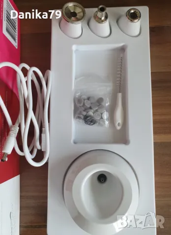 Уред срещу бръчки, стрии, белези и петна - Диамантено микродермабразио, снимка 7 - Други - 49686518