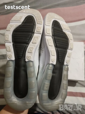 Nike Air Max 270 – Мъжки маратонки / Размер 45.5 (UK 10.5) бели отлично състояние, снимка 6 - Маратонки - 54016543