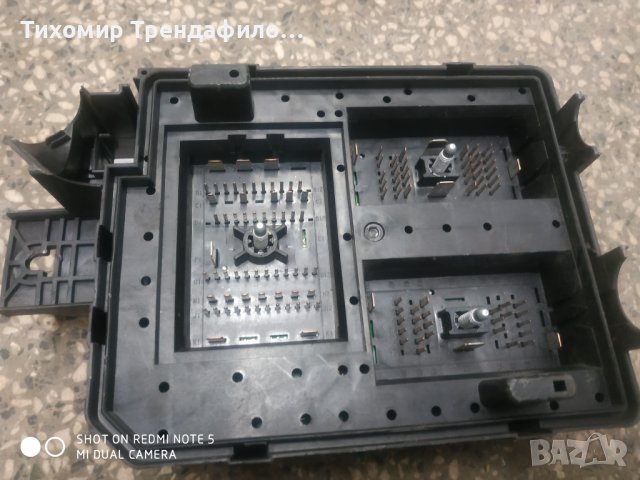 Opel corsa E 2017 39068001 CPV , 30959L , FUSEBOX FUSE BOX бушониера опел корса 2017г, снимка 2 - Части - 40614723