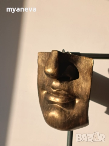 Авторска скулптура на митологичен образ с бронзов ефект който придава античен и стилен вид, снимка 7 - Статуетки - 51658384