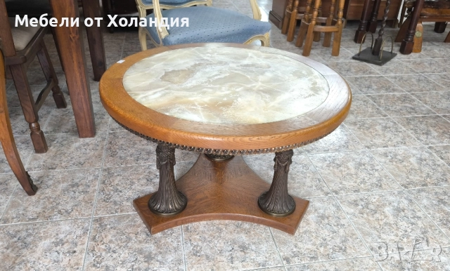 холна маса от дъб, оникс и месинг