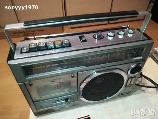 HITACHI TRK-5330E 0604250741LNWC, снимка 5 - Радиокасетофони, транзистори - 49778114