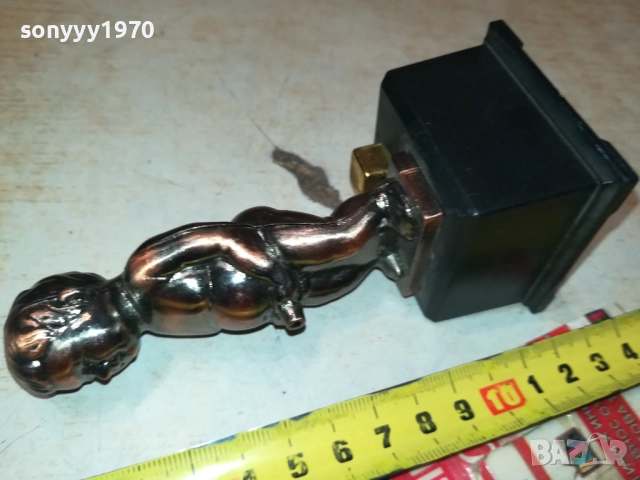 МОМЧЕНЦЕ-МЕТАЛНА ЗАПАЛКА-ВНОС SWISS 0709251659, снимка 4 - Антикварни и старинни предмети - 51634060