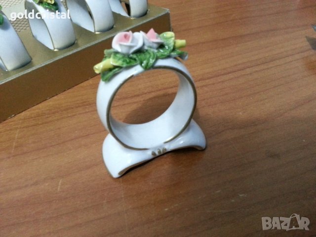 Порцеланови салфетници рингове халки пръстени за салфетки , снимка 4 - Антикварни и старинни предмети - 37693390
