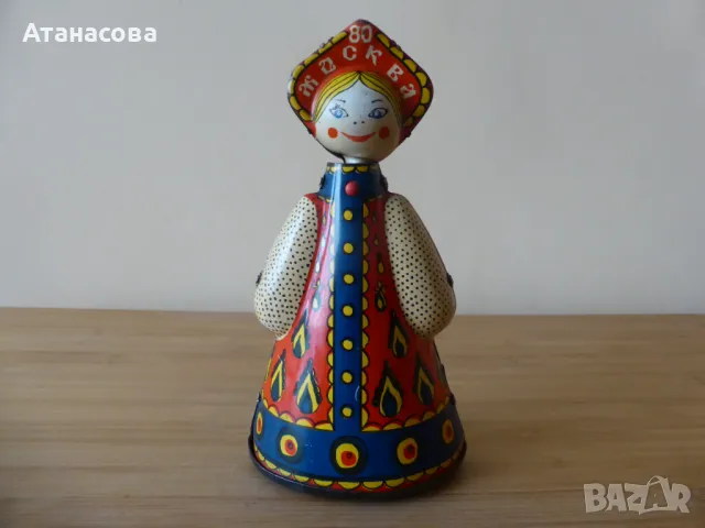 Механична матрьошка метална играчка Олимпиада Москва 80 г
