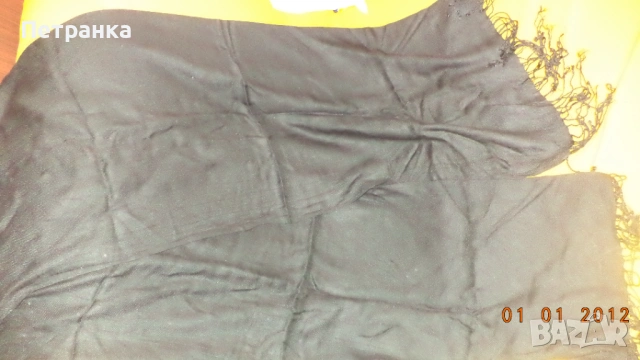 На вашето внимание - ДАТСКИ мъжки шалове, снимка 8 - Шалове - 46784796