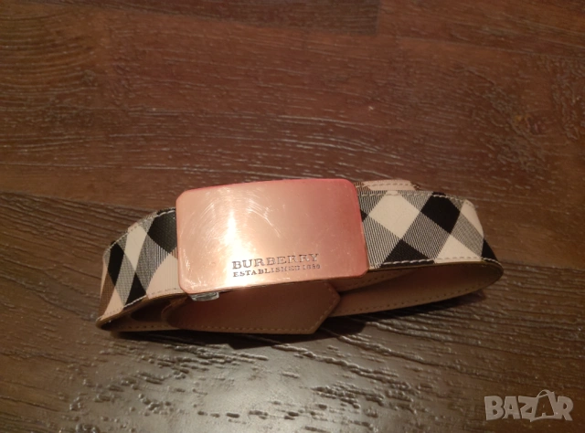 Оригинален колан Burberry 