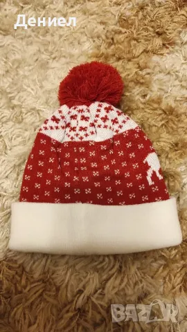 Топла зимна шапка с помпон - Coca Cola - Оригинал , снимка 2 - Шапки - 47946257