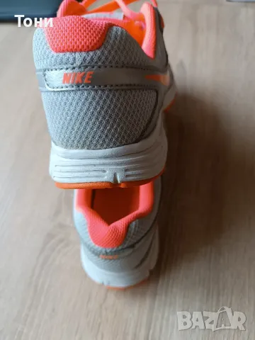 Маратонки Nike , снимка 3 - Маратонки - 49662355