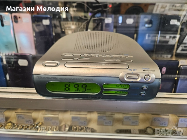 Радио с часовник и будилник SONY ICF-C273L, снимка 3 - Радиокасетофони, транзистори - 50783810