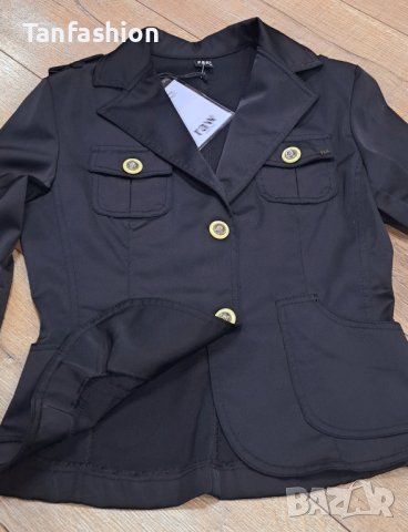 Дамско вталено сако, снимка 3 - Сака - 39840209