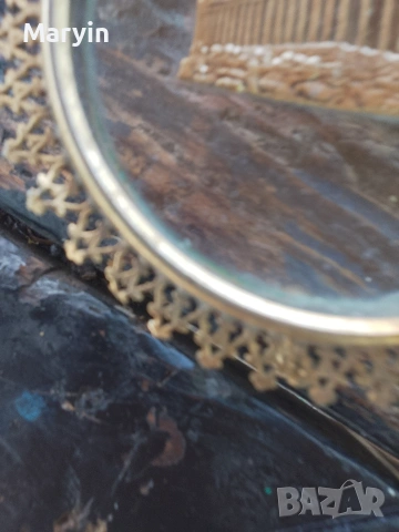 стар ретро пепелник позлатен 