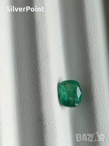 Изумруд Замбия с хубав цвят