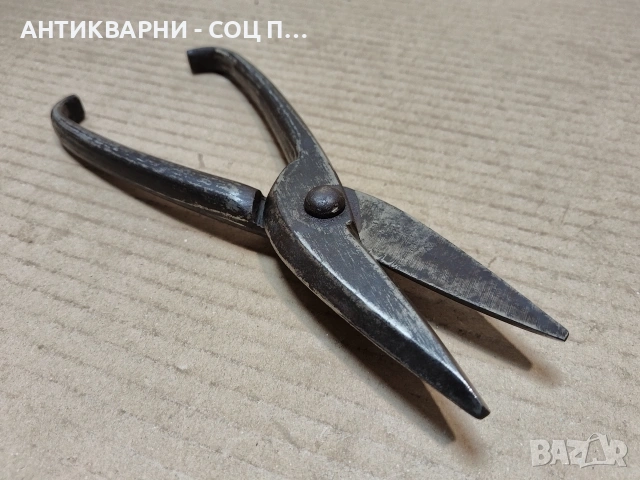 Стара Кована Ножица За Рязане На Ламарина. / НОМЕР 1758., снимка 2 - Антикварни и старинни предмети - 53991351