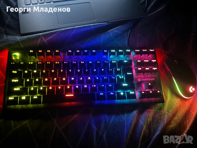 Продавам геймърска клавиатура + Мишка