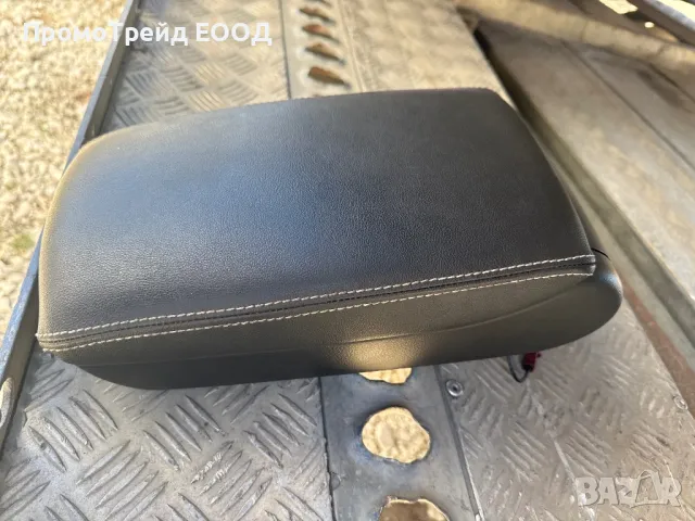 Подлакътник Ауди А6 Ц6 4Ф С6 Audi A6 C6 4F , снимка 3 - Части - 49570675