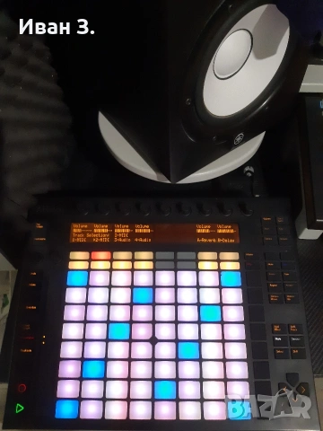 Midi контролер Ableton Push