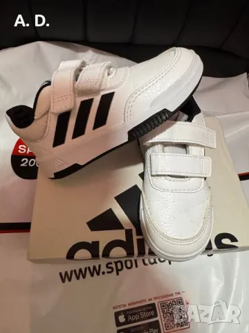 Детски маратонки Adidas, снимка 3 - Детски маратонки - 55981735