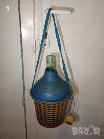 Малка дамаджана