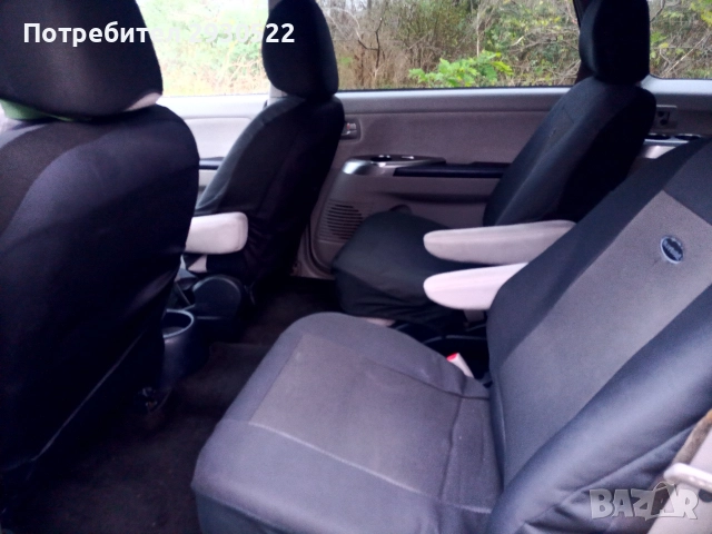 Митсубиши Грандис, 2,4 бензин/газ, Автоматик , снимка 10 - Автомобили и джипове - 52806961