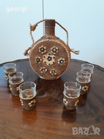 Декоративна бутилка бъклица с шест чаши   4/3