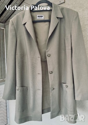 Прекрасно скъпо сако HUCKE DRESSED TO LIVE , снимка 17 - Сака - 39342562