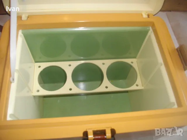 РУСКА СССР USSR 1990г. МАСИВНА ХЛАДИЛНА ЧАНТА 12 ВОЛТА ФУНКЦИИ ОХЛАЖДАНЕ ЗАТОПЛЯНЕ GOLDSTAR 100, снимка 4 - Аксесоари и консумативи - 48483081