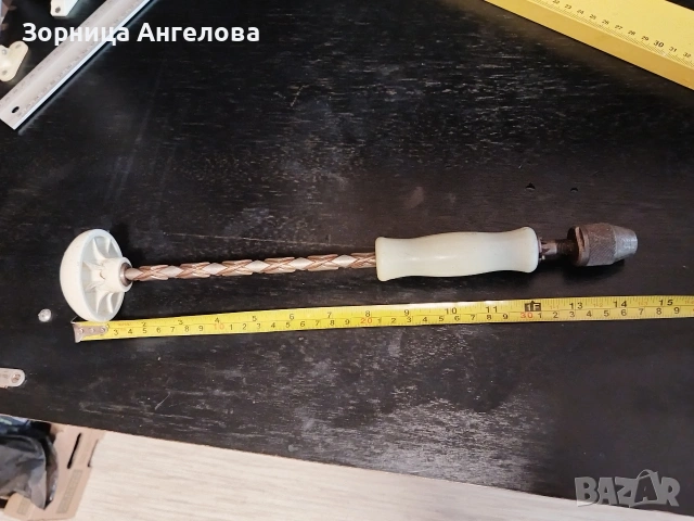 Стар ръчен свредел – ретро инструмент. , снимка 2 - Други ценни предмети - 53021292