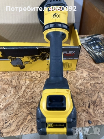 Акумулаторен ъглошлайф DeWALT 54 V, 125 мм, DCG418N, снимка 5 - Ъглошлайфи - 56024889