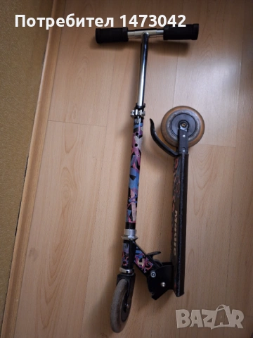 Тротинетката , снимка 6 - Детски велосипеди, триколки и коли - 53937348