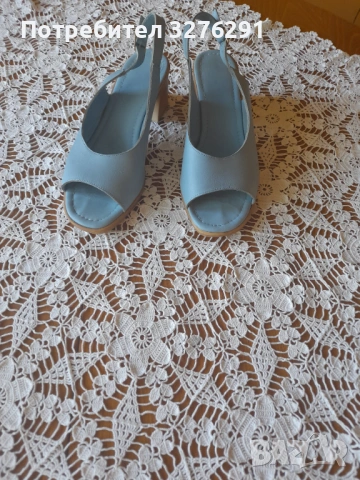 Сини сандали р.40 