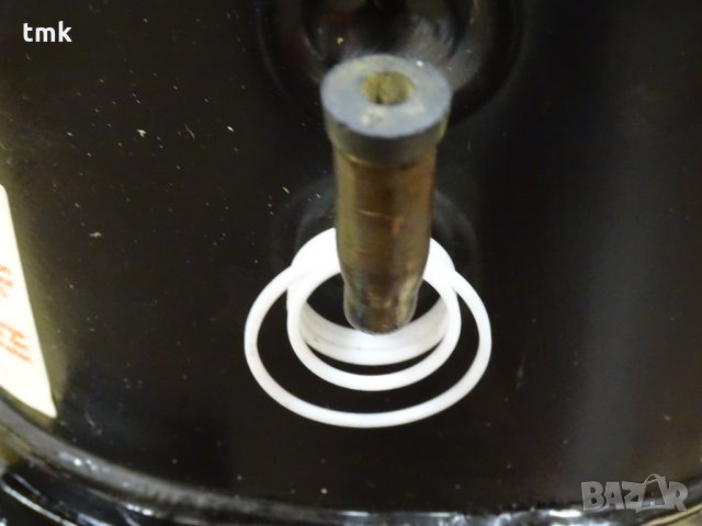 Хладилен компресор Maneurop 310559, снимка 15 - Резервни части за машини - 31499302