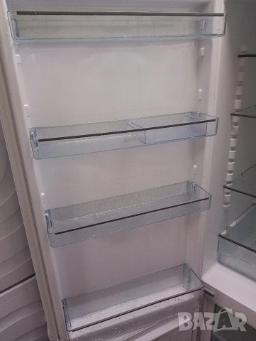 Комбиниран хладилник с фризер Миеле Miele с 2 години гаранция!, снимка 7 - Хладилници - 53001887