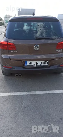 VW Tiguan  2.0 TDİ, снимка 3 - Автомобили и джипове - 56277914
