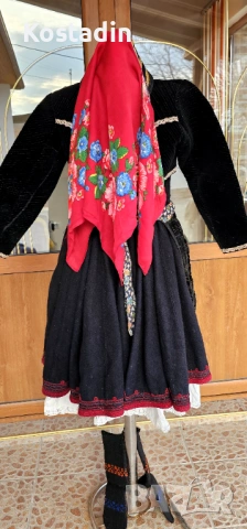 Влашка носия , снимка 7 - Антикварни и старинни предмети - 53929904