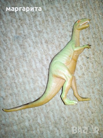 героите от играта на играчките и динозаври, снимка 10 - Колекции - 31361977