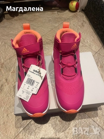 Adidas нови  38 и 40 номер, снимка 2 - Маратонки - 52585997