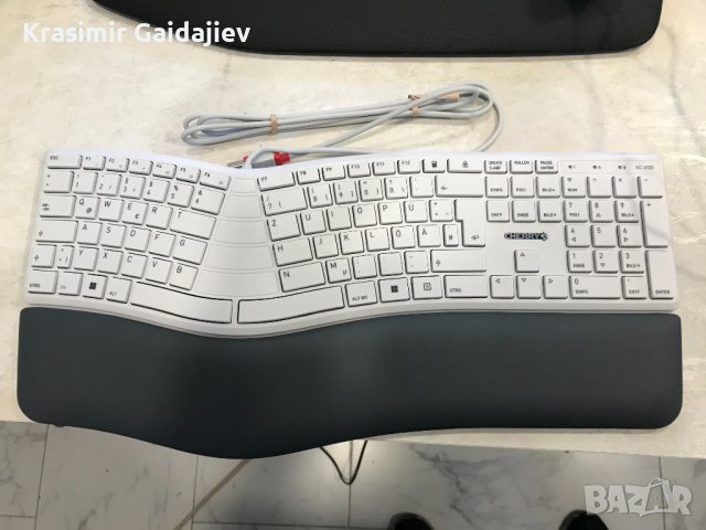 Клавиатура Cherry - KC 4500 ERGO, извита, , снимка 1 - Клавиатури и мишки - 39739568