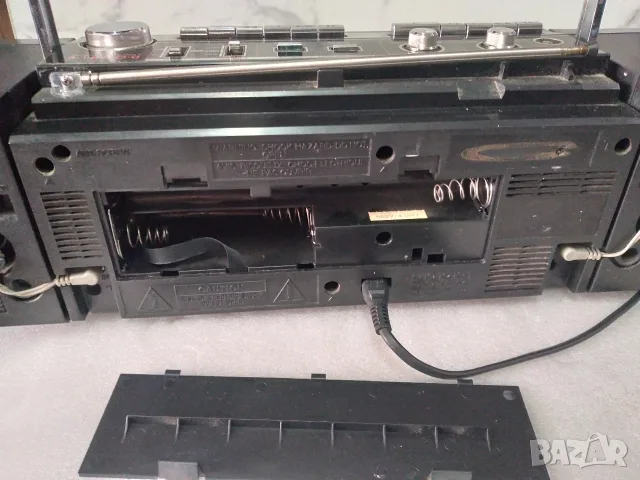 Радиокасетофон CS Electronics, снимка 6 - Радиокасетофони, транзистори - 56208234