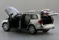 Mercedes-Benz GL-Class X166 2012 silver - мащаб 1:18 на Norev моделът е нов в кутия, снимка 9