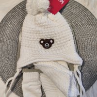 Зимен комплект шапка, шал и ръкавички , снимка 8 - Бебешки шапки - 42819126