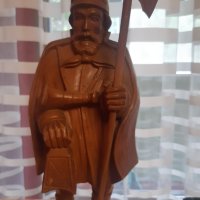 Дървена статуетка на страж-30 см,дърворезба, снимка 7 - Колекции - 34315930