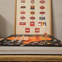 Lego Minifigure Книга A Visual History , снимка 5 - Други ценни предмети - 42854765